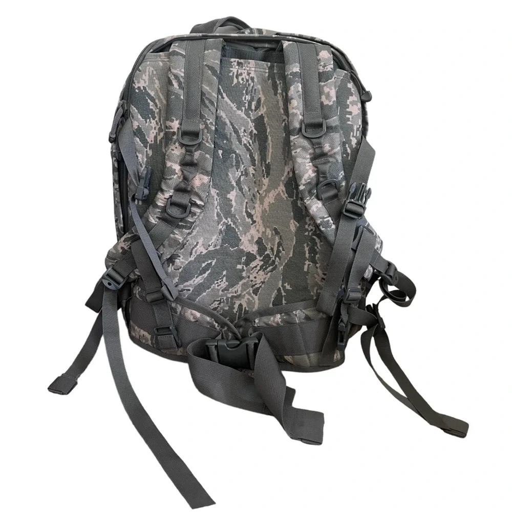 Bug out gear tactical backpack w toiletry bag